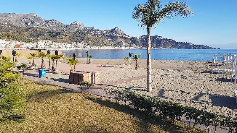 B&B Mimosa Giardini-Naxos
