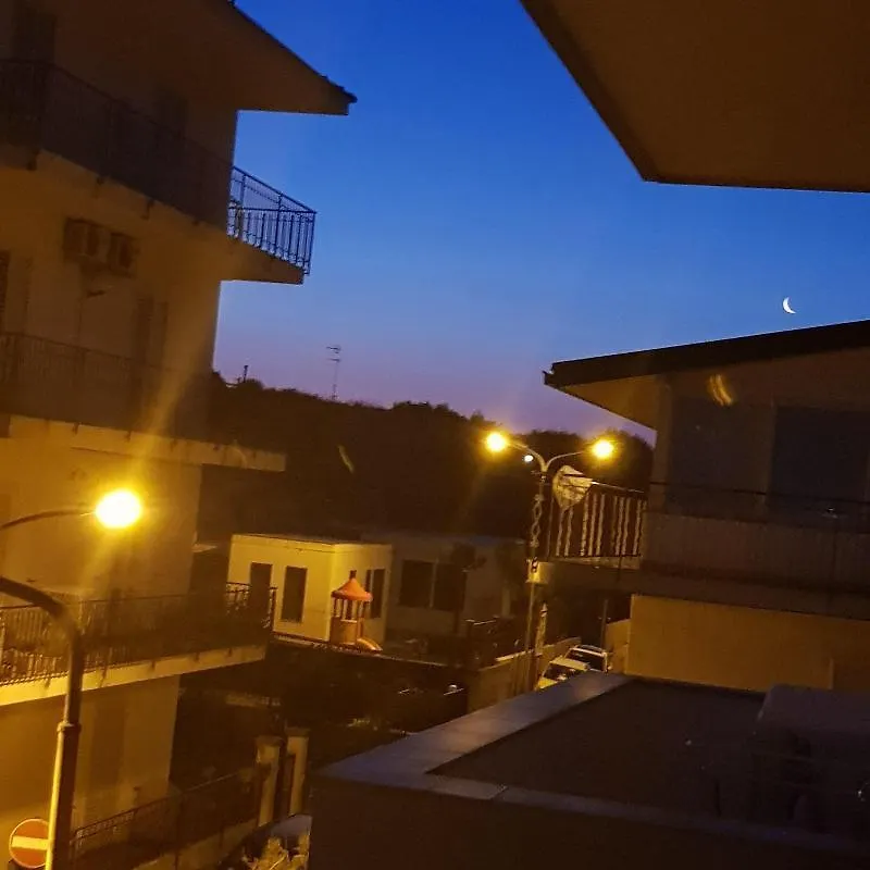 B&B Mimosa Giardini-Naxos 3*,