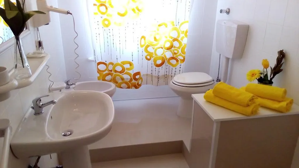 B&B Mimosa Giardini-Naxos Couette-café