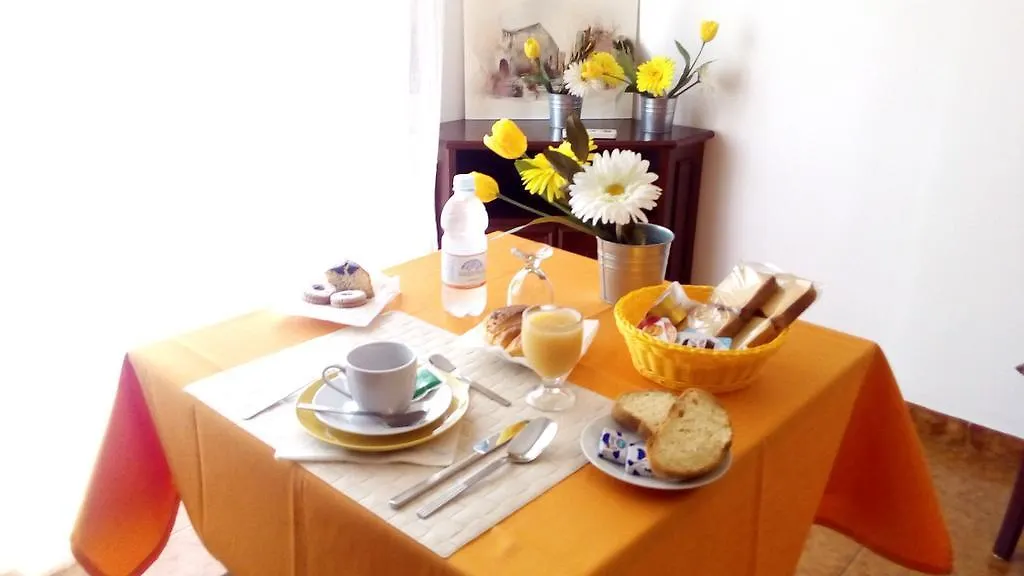 B&B Mimosa 지아르디니낙소스