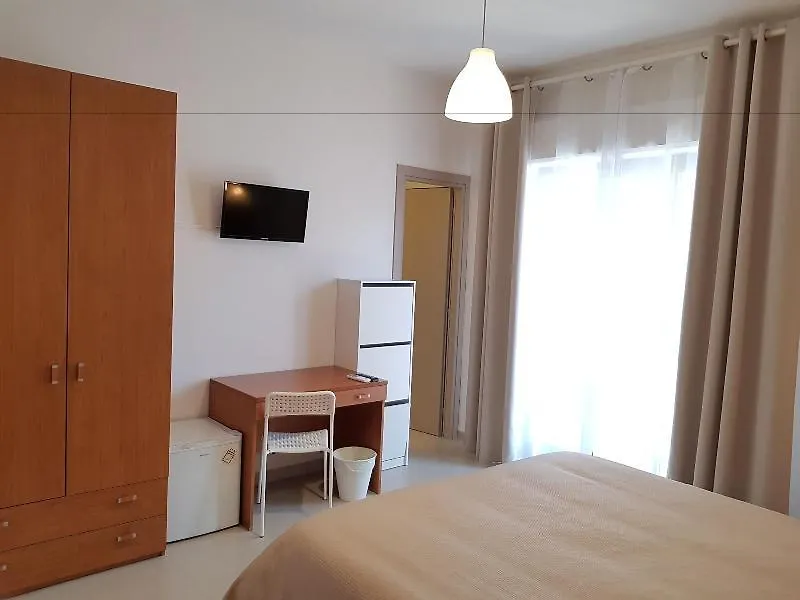 B&B Mimosa Giardini Naxos Bed & Breakfast