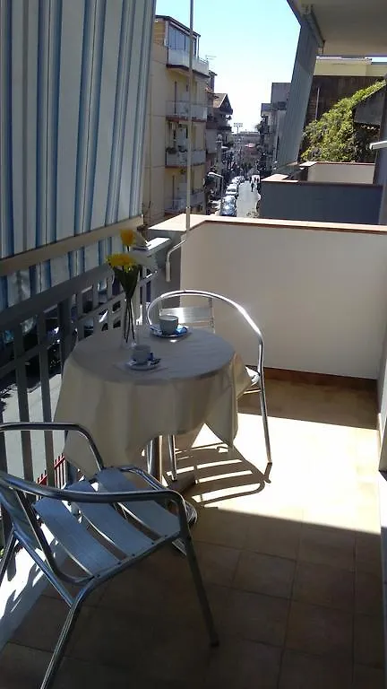 *** Bed & Breakfast B&B Mimosa Giardini Naxos Italy